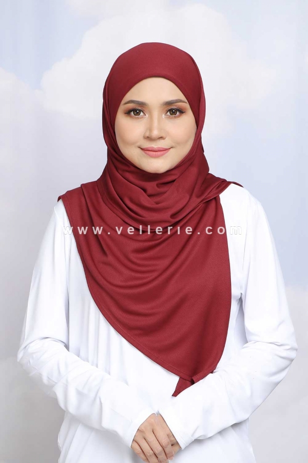 Tudung Adeela Active Tieback - Chili Red Tudung Adeela Active Tieback - Chili Red